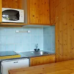 Апартаменты Le Chailloud-4 By Interhome *